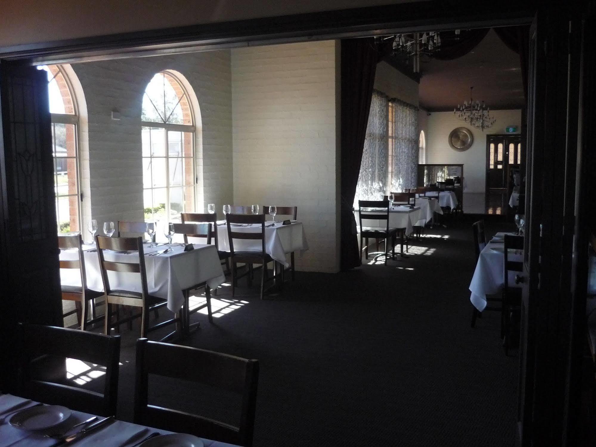 Heritage Motor Inn Goulburn Exterior foto